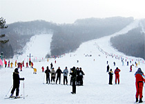 尚志华天乌吉密滑雪场